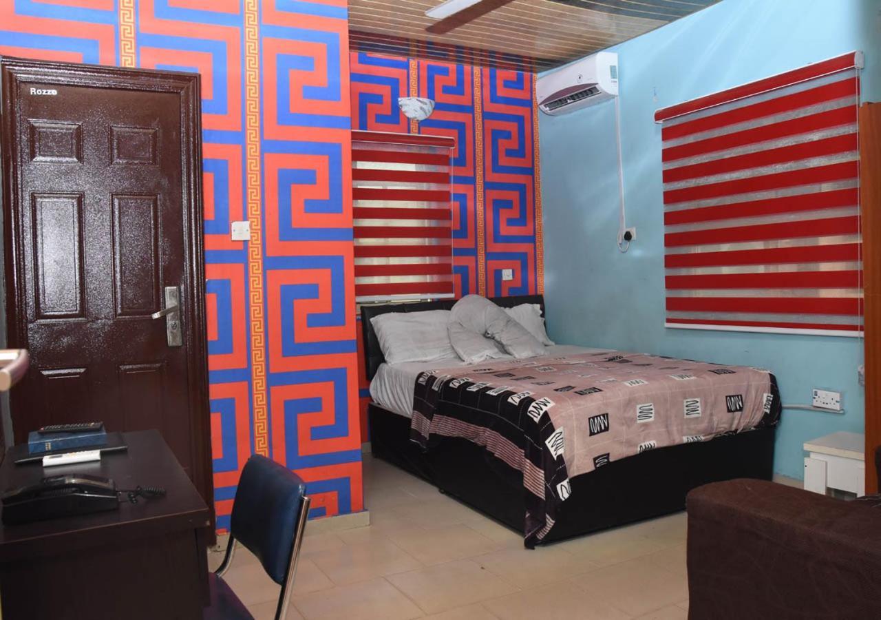 24-7 Electricity Agore Hotels And Suites Ltd Awoyaya Luaran gambar