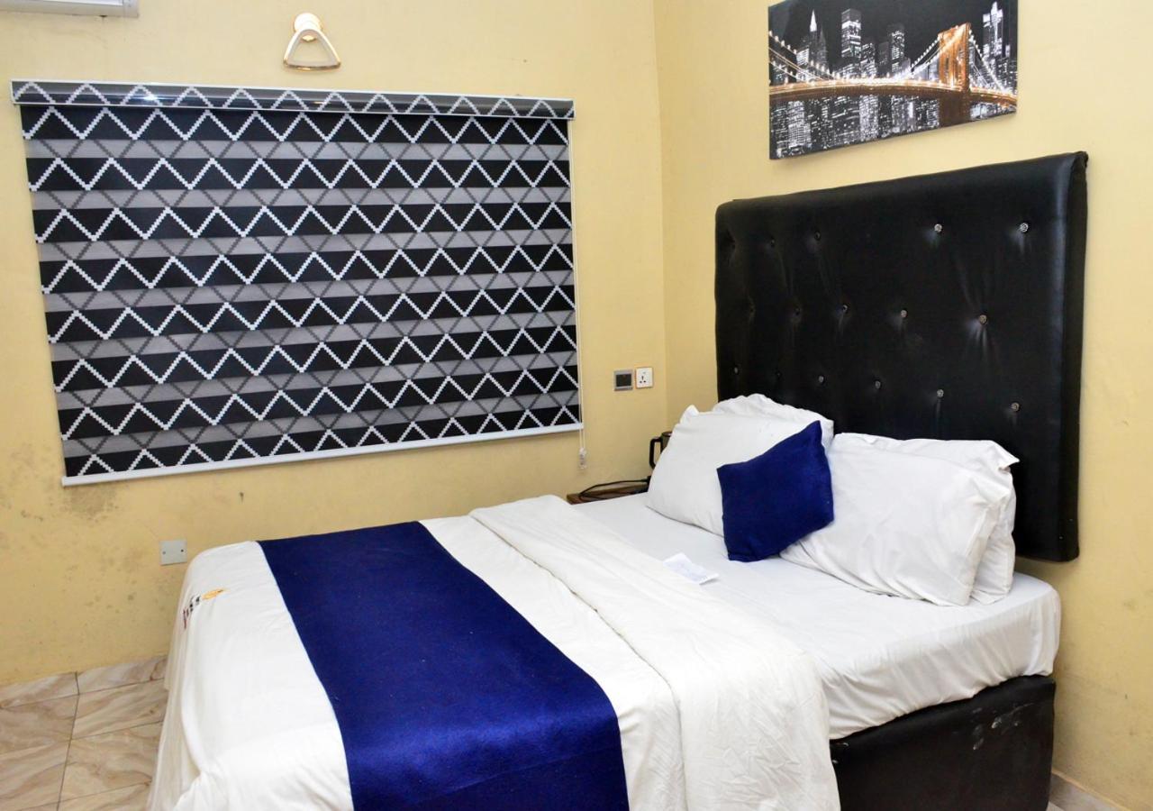 24-7 Electricity Agore Hotels And Suites Ltd Awoyaya Luaran gambar